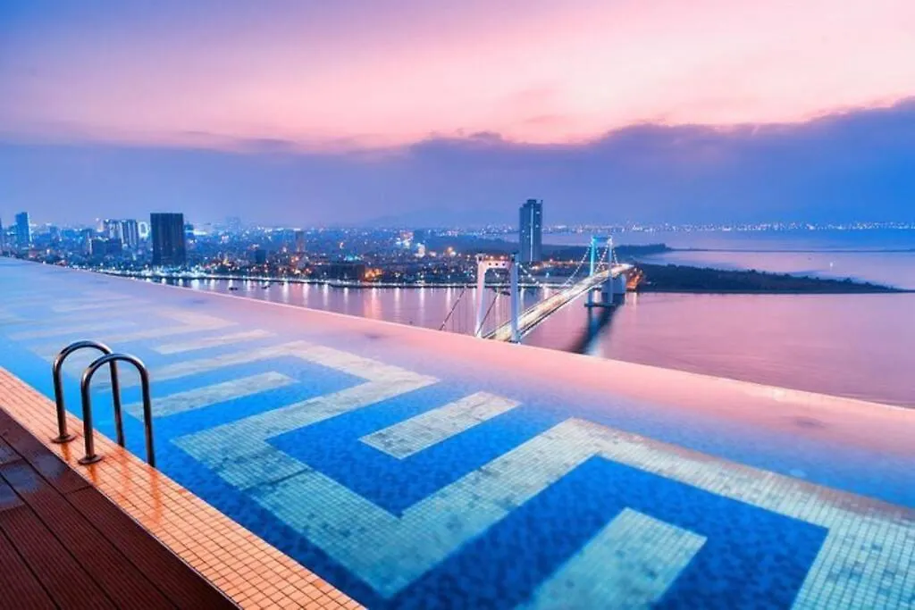 Can Ho Cao Cap Tai Wyndham Danang Golden Bay Vietnam