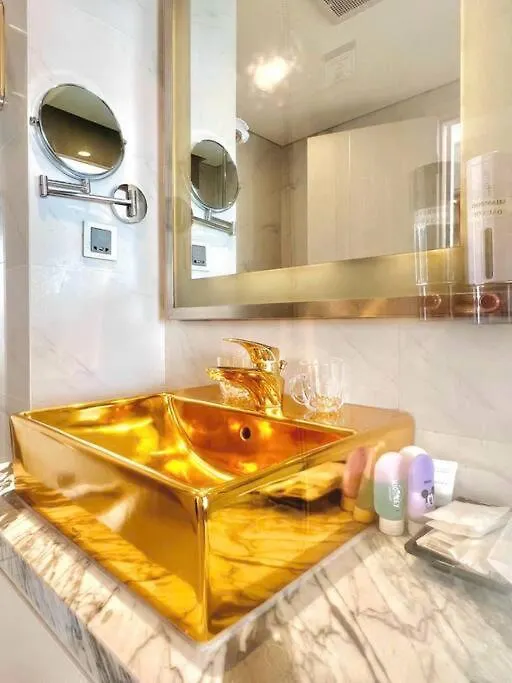 Can Ho Cao Cap Tai Wyndham Danang Golden Bay Apartment